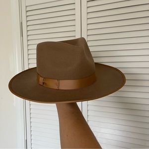 GIGIPIP Monroe Rancher Brown size Small